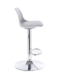 Lors de l'aménagement d'une cuisine ou un salon, le choix des chaises est une étape importante, qui nécessite réflexion pour ne. Tabouret De Bar Design Coussin Pied Chrome Sig Lot De 2 Kayelles Com