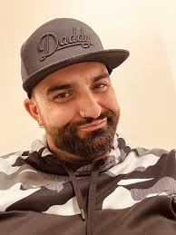 Hi all! I just wanted to introduce myself and share a photo I took. 🤣🤣🤣  because that what we say. So I'm a 36 yo man living in Brigham city. I would