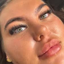 Olivia Lowman's Instagram, Twitter & Facebook