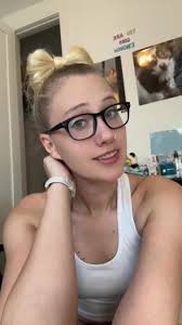 Jen Bear 92 Clapping