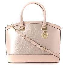 Marc jacobs is an american designer brand that is still headed by marc jacobs himself. Our Top Handbags Brands Shop Organizes Our Selection Of Handbags Purses By Top Brand Name Of Bags Whether You Re Lookin Top Handbag Brands Satchel Rose Gold