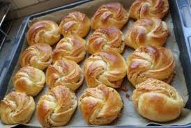 Aramaisches Hefegeback Cooking Chef Freunde Kochen Und Backen Hefegeback Lebensmittel Essen