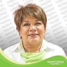 Daphne Burris's Instagram, Twitter & Facebook