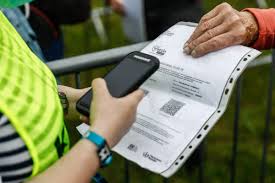 It was first identified in december 2019 in wuhan,. Les Infos De 5h Passe Sanitaire Les Autorites Redoutent Une Hausse Du Trafic D Attestation