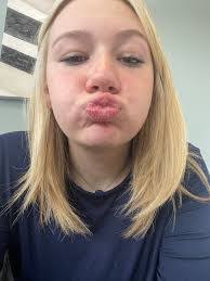 Josh Eichelberger's Instagram, Twitter & Facebook