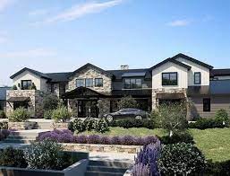 Khloe kardashians house in calabasas california famous celebrity. Khloe Kardashian House It S A Massive 16 500 Square Foot Hidden Hills Mansion