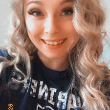 Samantha Waters (@samlhottel) • Instagram photos and videos