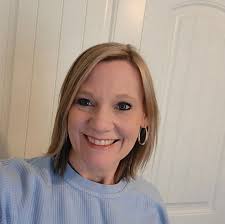 What are the experiences with Hearthside Cabin Rentals?