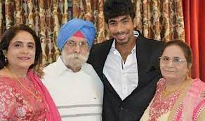 Indian cricketer jasprit bumrah's grandfather, santok singh, 84, who had gone to ahmedabad to meet the cricketer, was reported missing since friday afternoon by his family members. Meet The Real Family Of Jasprit Bumrah Iwmbuzz