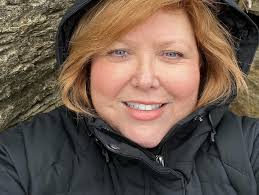 Travel plans and discussions about visiting Iceland