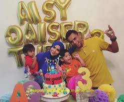Instagram zaquan adha semalam pelakon ayu raudhah dan suami, zaquan adha telah selamat menimang cahaya mata ketiga mereka. 9 Gambar Anak Sulung Ayu Raudhah Zaquan Adha Sambut Birthday Yang Ke 3 Anak Gambar Artis