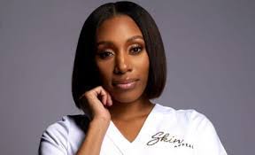 Kimberly Grindle's Instagram, Twitter & Facebook