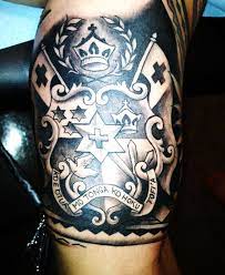 Once we had made the tapa cloth and the koka dye, we had a bit of instruction on tongan design, then three of us from the group gave a. Not Found Polynesian Tattoo Tattoos Tattoos For Guys