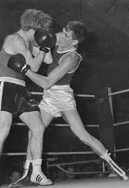 Médaile bronze jeux olympiques d'hiver grenoble 1968. Valerian Sokolov Wikipedia