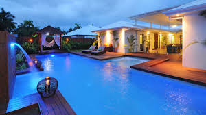 Executive Retreats Holiday Rentals Port Douglas Cairns Palm Cove Daintree Trinity Beach Clifton Beach Mission Holiday Home Holiday Accommodation Clifton Beach