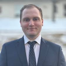 Over Spring Break, 35 students gained valuable hands-on experiences in  finance! 17 students in the Finance Boot Camp connected with fellow  Crusader alumni Casey Gough '08 at Morgan Stanley and Brian Mauthe '