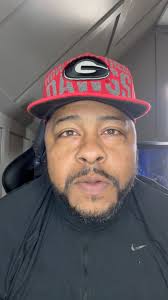 Kenneth Bernard Smith II (@kbsii) • Instagram photos and videos