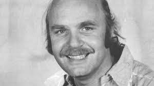 Albert Dyer's Instagram, Twitter & Facebook