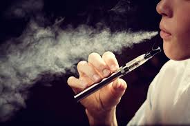 For kids and teens who want to quit, it can help to talk to your kids about the reports of serious lung damage, and even deaths, in people who vape. Signs To Be On The Lookout For If Your Teen Is Vaping