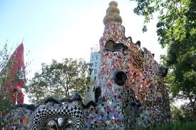 Il giardino dei tarocchi è chiuso a causa dell'emergenza covid19, le aperture programmate del primo sabato del mese, da novembre a marzo sono state cancellate. Il Magico Giardino Dei Tarocchi A Garavicchio Quantomanca Com