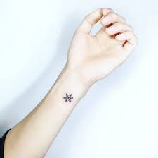 We have an idea for those who love minimalistic style — just choose black small tattoos. 166 Small Wrist Tattoo Ideas An Ultimate Guide August 2021