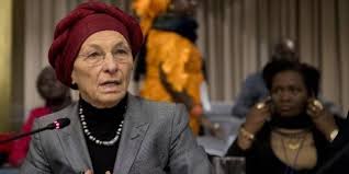 parlando dell'immigrazione abbiamo chiesto che il coordinatore fosse a roma, alla guardia costiera, e che gli sbarchi avvenissero tutti quanti in italia l'abbiamo chiesto noi. Il Partito Radicale Sfratta L Associazione Di Emma Bonino Via Dalla Sede Del Partito L Huffpost