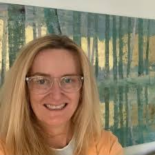 Susan Bunn's Instagram, Twitter & Facebook