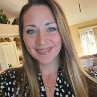 Jennifer Diggs's Instagram, Twitter & Facebook