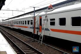 Maybe you would like to learn more about one of these? Tiket Kereta Natal Dan Tahun Baru Sudah Bisa Dipesan Lho