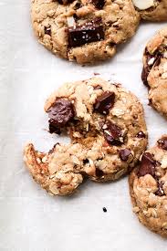 Oatmeal Almond Chocolate Chunk Cookies Vegan Plant And Sprout Vegan Cookies Vegan Chocolate Chip Cookies Flourless Chocolate Chip Cookies