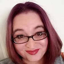 Erika Simons's Instagram, Twitter & Facebook