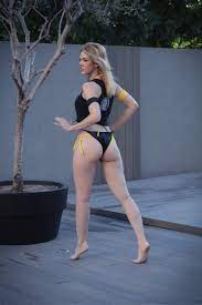 Lilia Lemoine : r/FamousLatinas