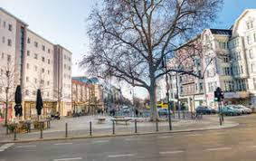 Wohnung hier lebte david bowie von 1976 bis 1978. David Bowie Und Schoneberg Fans Wunschen Sich Zum Funften Todestag Des Stars Eine David Bowie Strasse