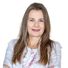 Anne Jure's Instagram, Twitter & Facebook