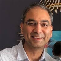 Vikrant Sharma's Instagram, Twitter & Facebook