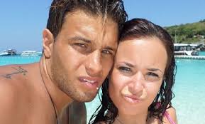 Kelly helard nue pour la couverture d'hot vidéo. Neymar Decouvrez Le Vrai Nom Du Boyfriend De Kelly Helard Qu Il A Jusqu Alors Cache Gossip