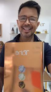 Lumiere the @tahe.usa @taheoficial is the hair color the I recommended for  your Hairsalon. #hairstylist #hair #haircolor #hairgloss #miami