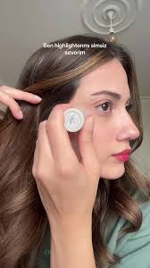 Sisua Butter Glow Stick Review and Tutorial