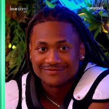 Taylor and Olandria clear some thnigs up. 💬 #LoveIslandUSA