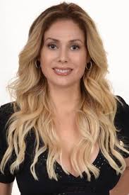 Claudia Oliphant's Instagram, Twitter & Facebook