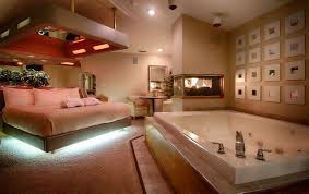 Frankfort Il Sybaris Romantic Weekend Getaways In Chicago Milwaukee Indianapolis Hotel Pool Suites Hotel