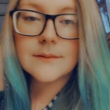 Amber Morales's Instagram, Twitter & Facebook