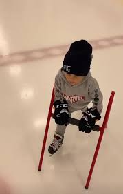 Browse upmc lemieux sports complex ideas and more! Pittsburgh Penguins Forward Evgeni Malkin Teaches His Son How To Ice Skate Cbs Pittsburgh