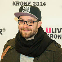 He is best known for directing the films monster's ball (2001), finding neverland (2004), stay (2005). Mark Forster Wikidata