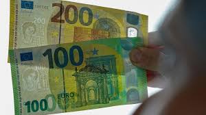 1000 euro banknote 24k gold geldschein mit zertifikat farbapplikation neu. Neue 100 Und 200 Euro Scheine
