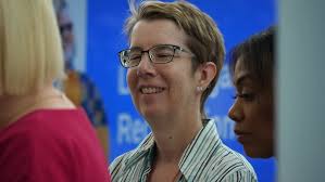 2019 Symposium Poster Showcase: Socioeconomic Status & Access to Living  Donation