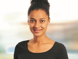 Created by jeffrey paul king. Sarah Akanji Der Neue Job Der Zurcher Sp Aufsteigerin Irritiert
