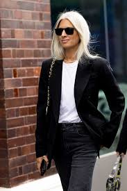 Sarah Harris Shares Her 7 Wardrobe Resolutions For 2025 ...