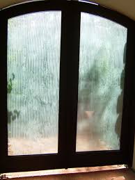 Rain glass is appreciated for its texture and look but also for the qualities that derive from here. Rain Drizzle Glass Doors Modern Eingang Sonstige Von Sans Soucie Art Glass