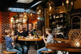 Als gast van safari resort beekse bergen heeft u bovendien gratis toegang tot het safaripark en zwembad maji springs. Stay At The Safari Resort Beekse Bergen